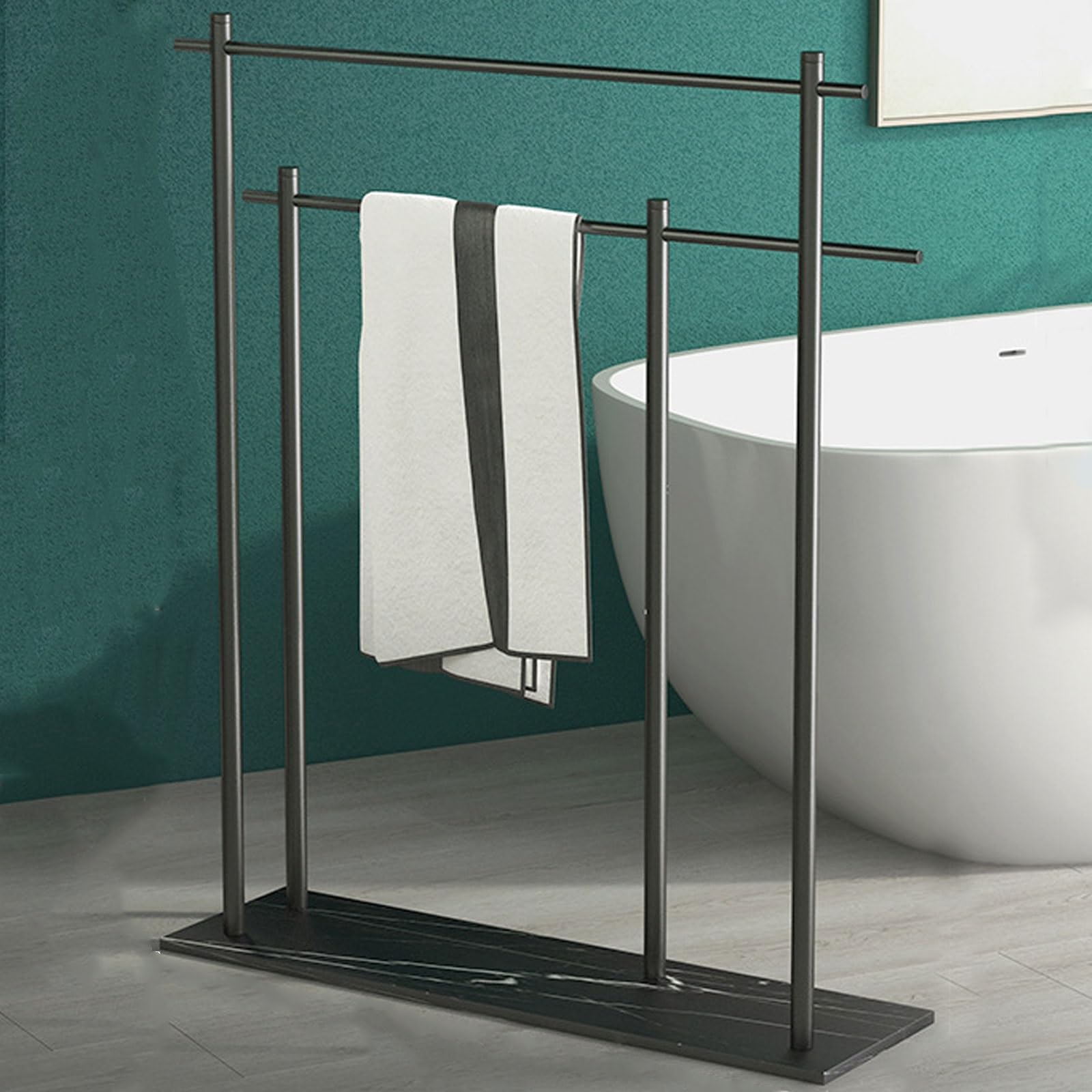 Porte-serviettes d'angle à 2 niveaux pour gagner de la place dans une petite salle de bain
