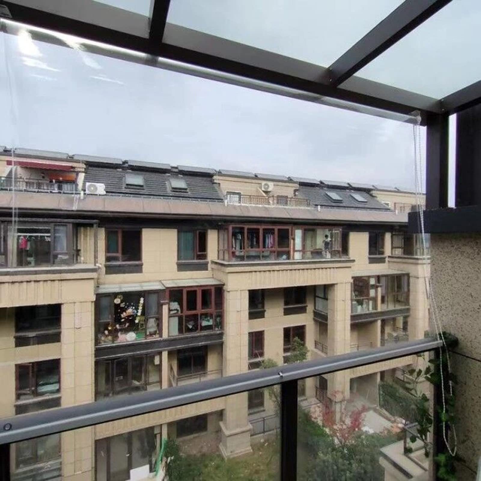 Roleta Rolling Studio przezroczyste zasłony do cięcia, rolety z przezroczystego winylu z oczkiem do sali konferencyjnej Balkon, zasłona osłonowa