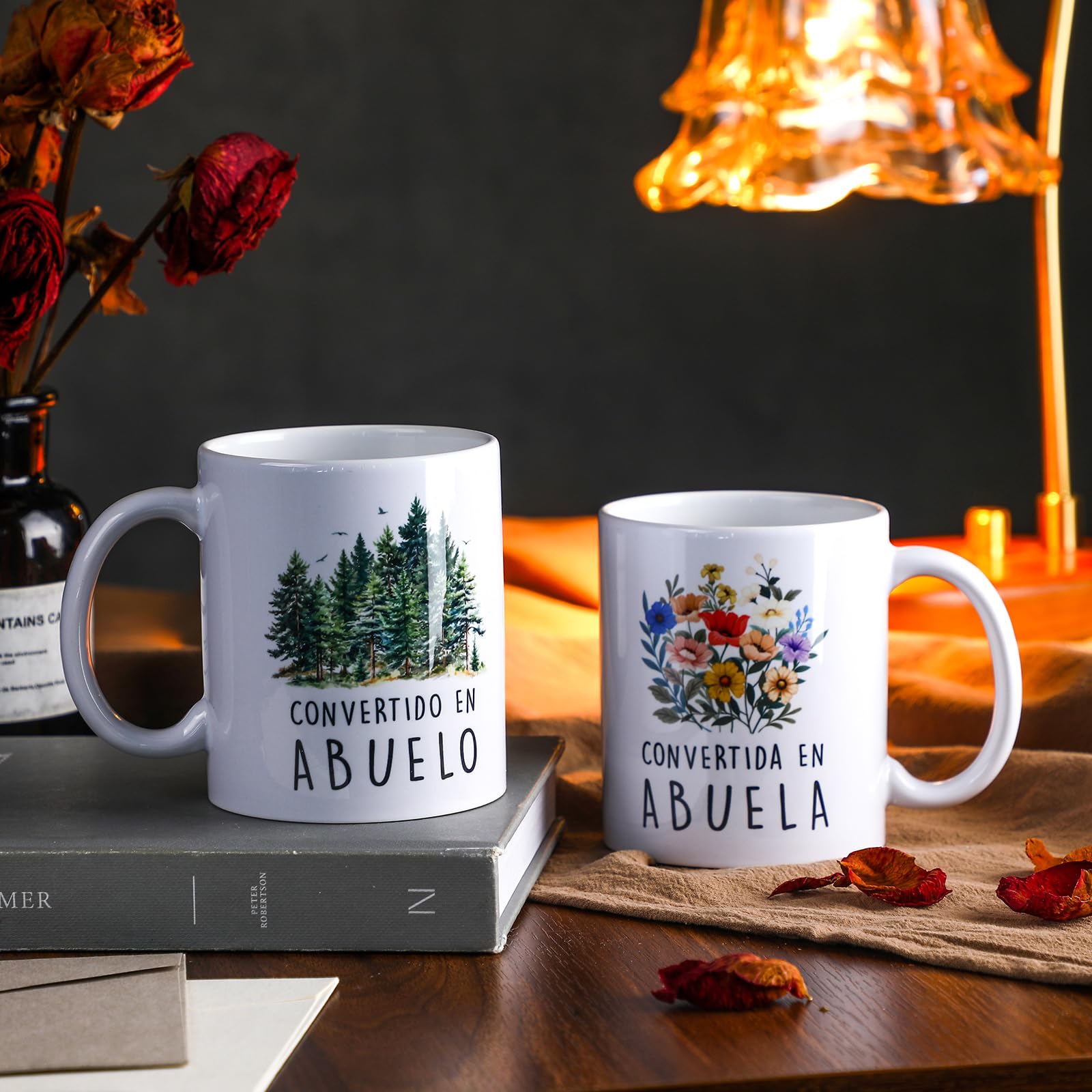 Didaey Juego de 2 tazas de café Promoted to Abuela y Abuelo para nuevos abuelos, regalos por primera vez 2025 para abuela y abuelo, regalos de anuncio de embarazo regalos de Navidad para nuevos