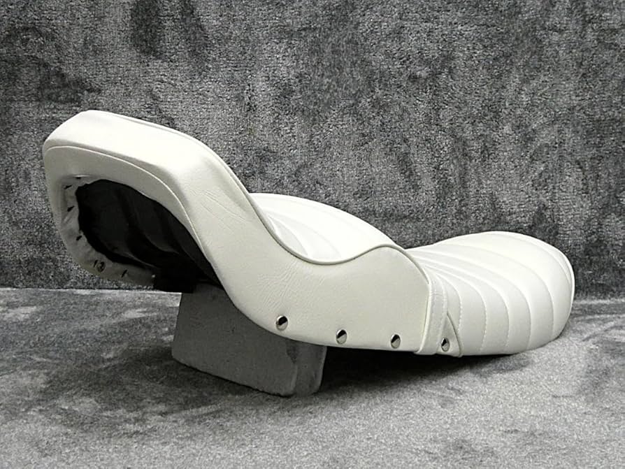 Amazon | GS400鋲打ち 白皮 新アンコ タックロールシート/ホワイト