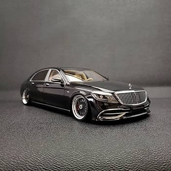 1/18 メルセデスベンツ　マイバッハ Sクラス 後期　カスタム 1/18 メルセデスベンツ マイバッハ Sクラス 後期 カスタム