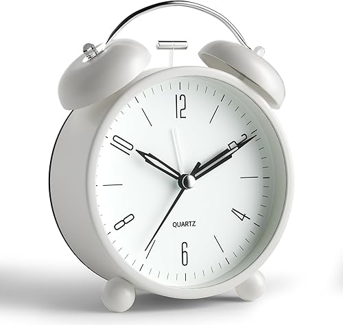Reloj despertador analógico, reloj pequeño súper silencioso de 4 pulgadas sin tictac con luz nocturna, funciona con pilas, diseño simple, alarma disponible en Yaxa Peru