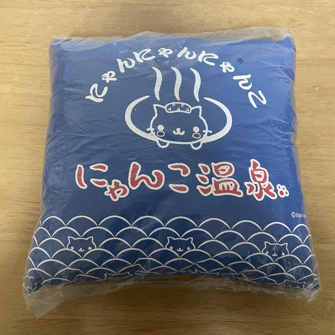 サンエックス　にゃんにゃんにゃんこ　2004年記念箱&クッション サンエックス にゃんにゃんにゃんこ 2004年記念箱&クッション