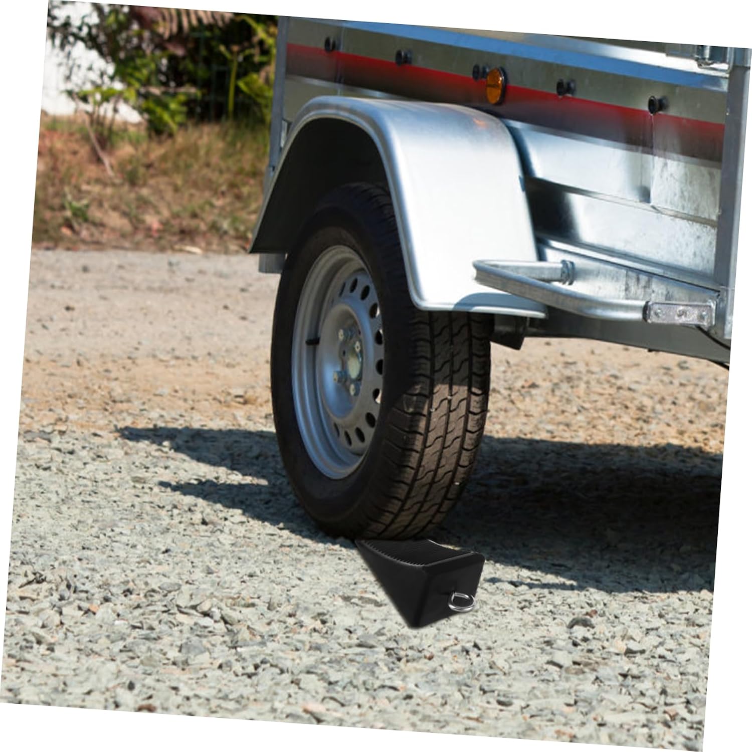 GLEAVI Rubber Wheel Chocks with Slope Design Anti Slip Grooves Black