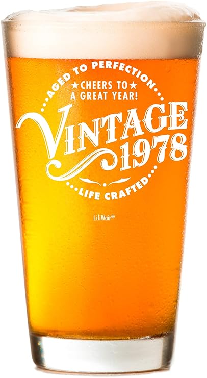 Amazon Co Jp 1978 43歳の誕生日ギフト ビールグラス メンズ レディース 誕生日ギフト 男性 女性 43歳 面白い 43 サードパーティー用品 デコレーション アイデア 43歳 誕生日 43 年 ギャグ ビンテージ パイントプレゼント ホーム キッチン