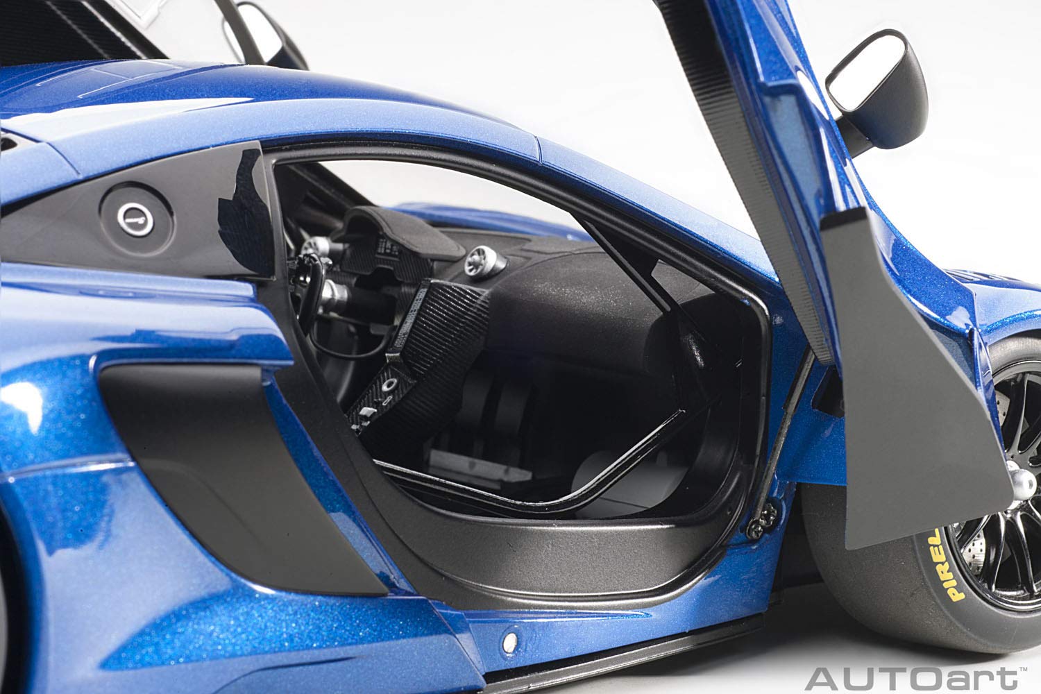 FIRST LOOK: AUTOart Lamborghini Diablo SV-R - Blu Le Mans