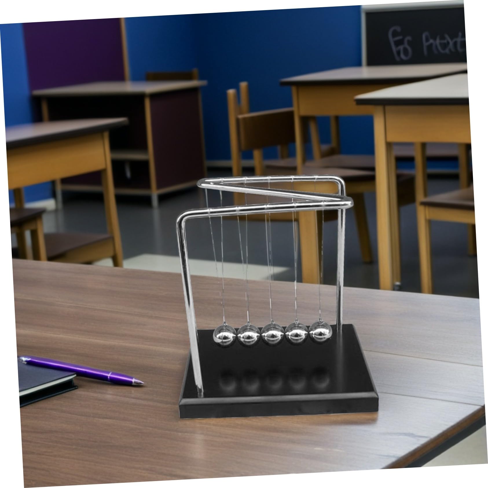 Pendule Newton Bois Massif avec Boules Métal Équilibrées Physique Éducatif pour Bureau et Maison Accessoire de Décoration Cinétique pour Apprentissage des Lois Physique
