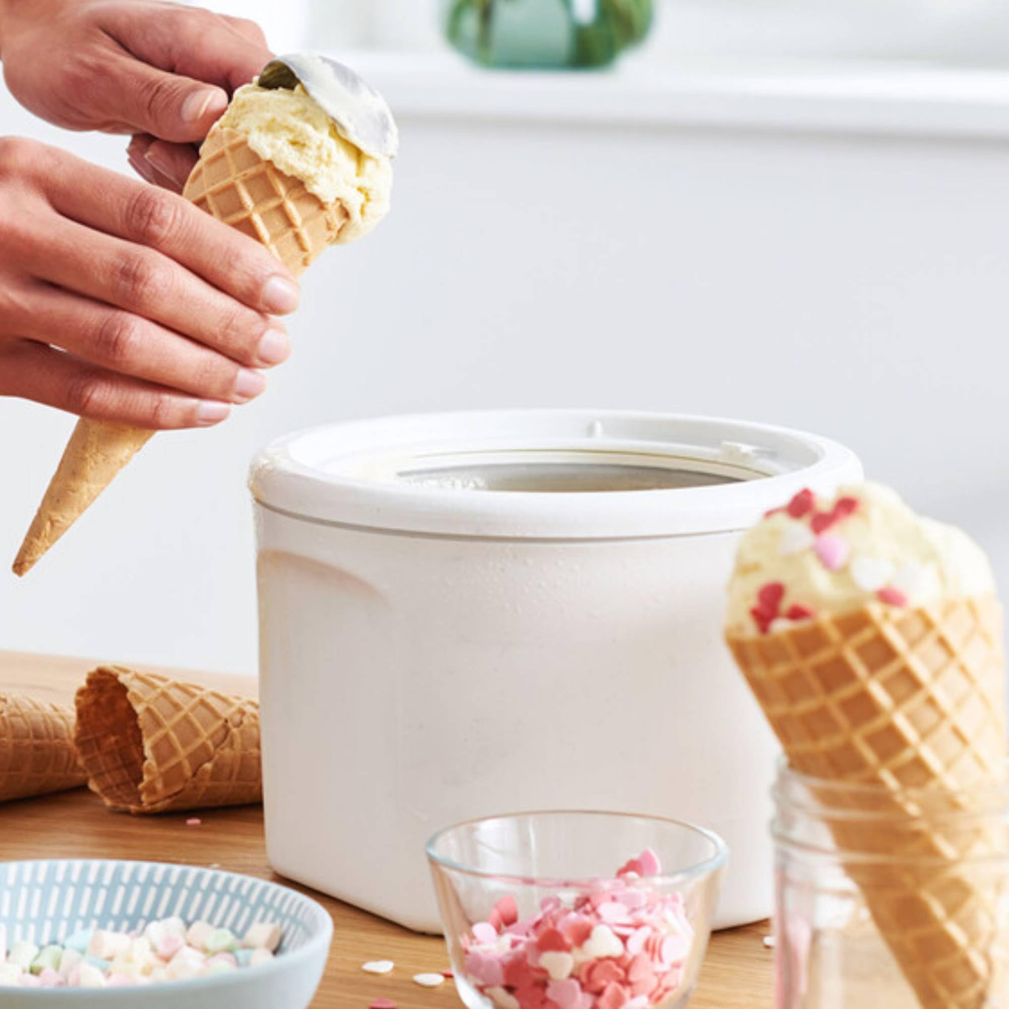 Bosch - Accesorio Heladera Compatible con Robots de Cocina MUM5, Blanco, MUZ5EB2