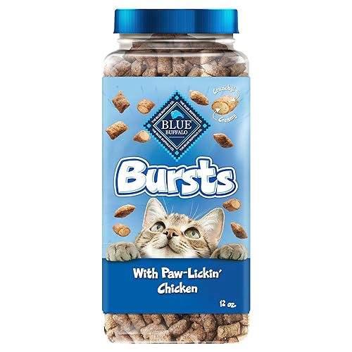 Blue Buffalo Bursts Crunchy & Creamy Cat Treats, Great for Training, Paw-Lickin' Chicken, 12-oz. Tub - Chicken - 12 Ounce (Pack of 1)
