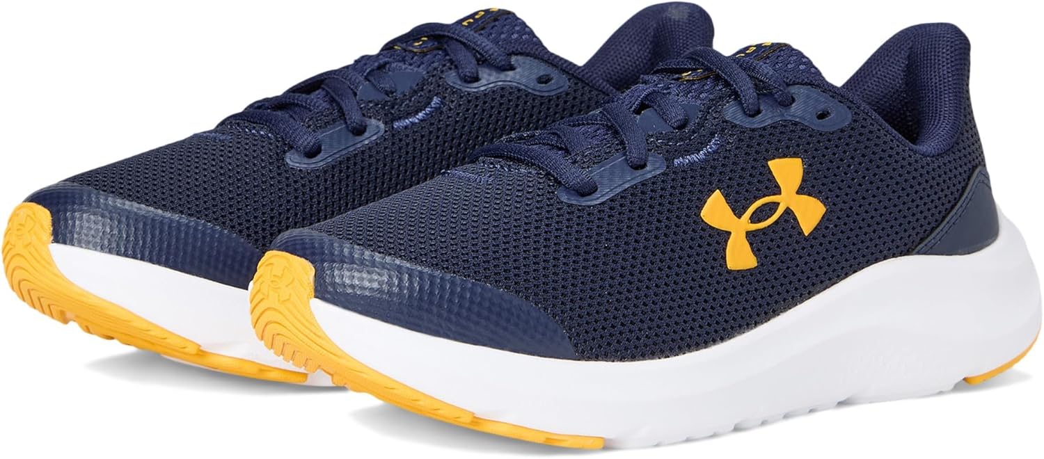 Under Armour Boys' Grade School Pursuit 4