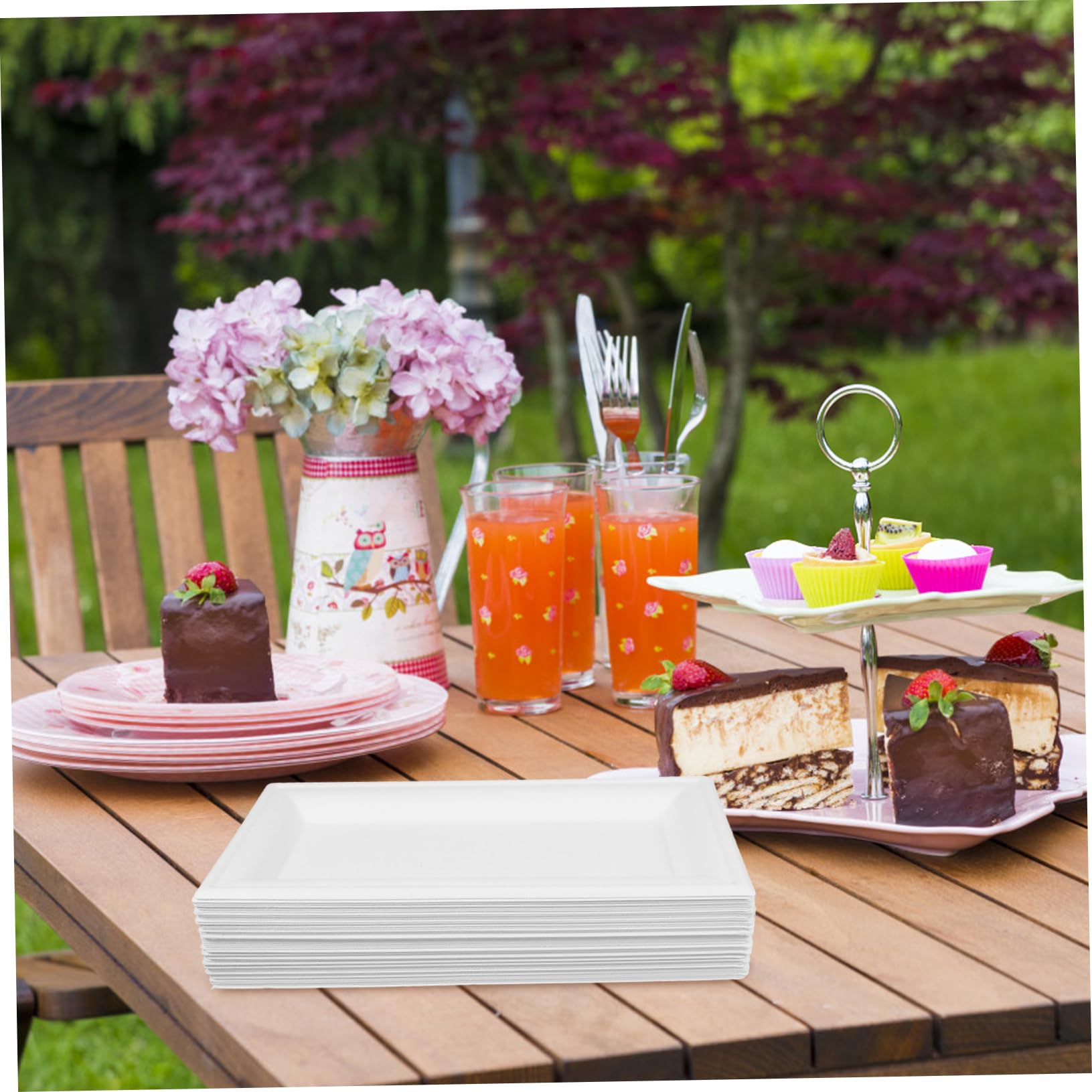 Assiettes à Gâteau en Carton Blanches 50 Pièces, Épaisses et Jetables, Adaptées aux Fêtes, Baby Shower et Repas Chauds ou Froids, 5x10 Pouces