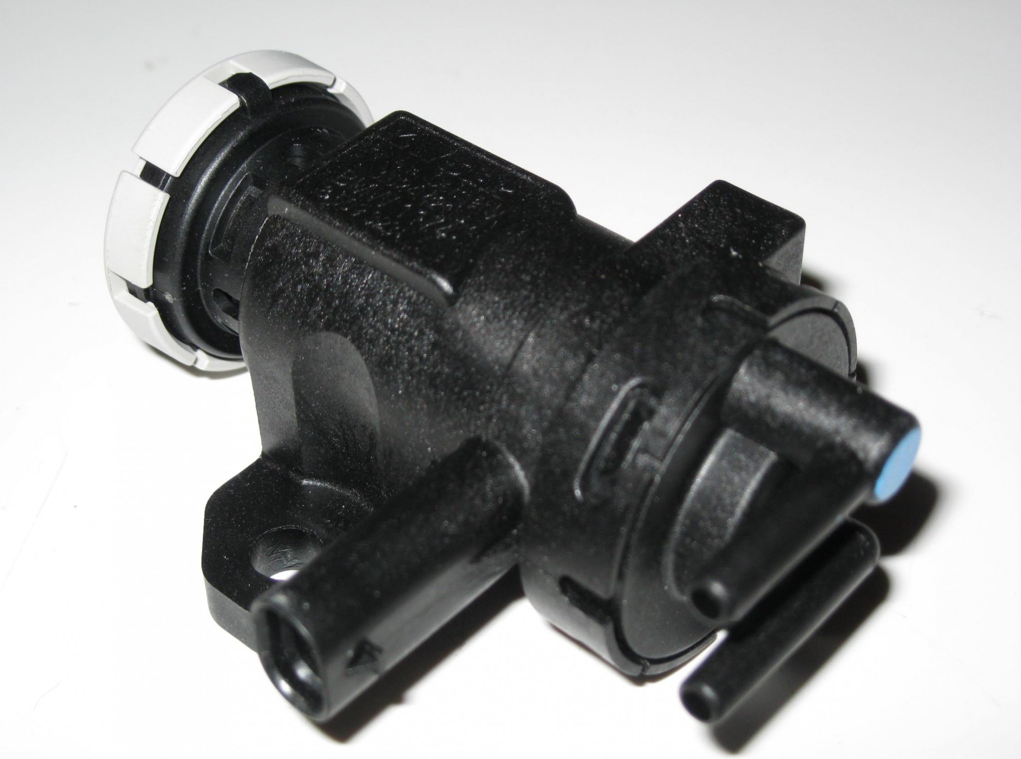 BMW Turbo Charger Vacuum Control Pressure Valve 8509323  