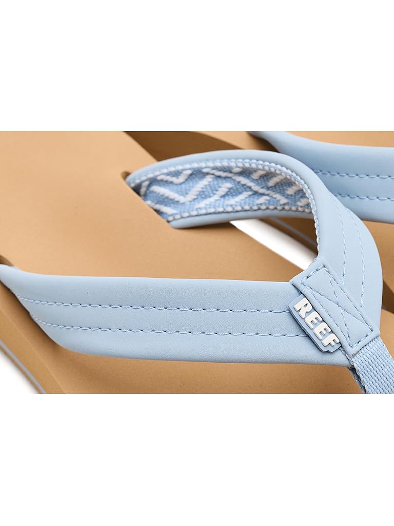 Blue Reef Reef Cushion Breeze