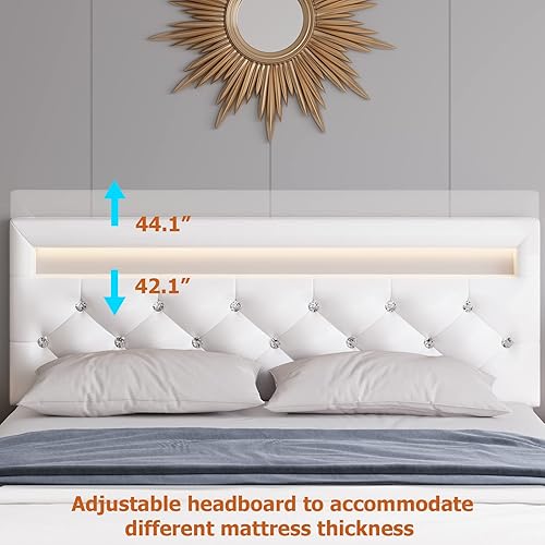Miniatura 16 de Keyluv Moderno marco de cama Queen tapizado con luces LED, base de cama de piel sintética de bajo perfil, cabecera capitoné ajustable con botones de
