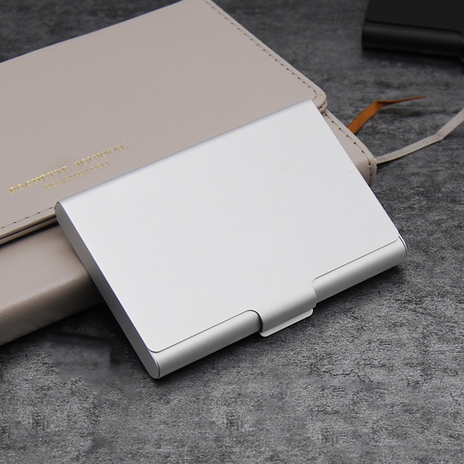 4 Piezas Porta Tarjetas de Visita,Portatarjetas de Visita de Aluminio,Tarjetero Tarjetas Visita Metálico Ultrafino,Estuche para Tarjetas de Visita para Hombre y Mujer (Negro + Plata)