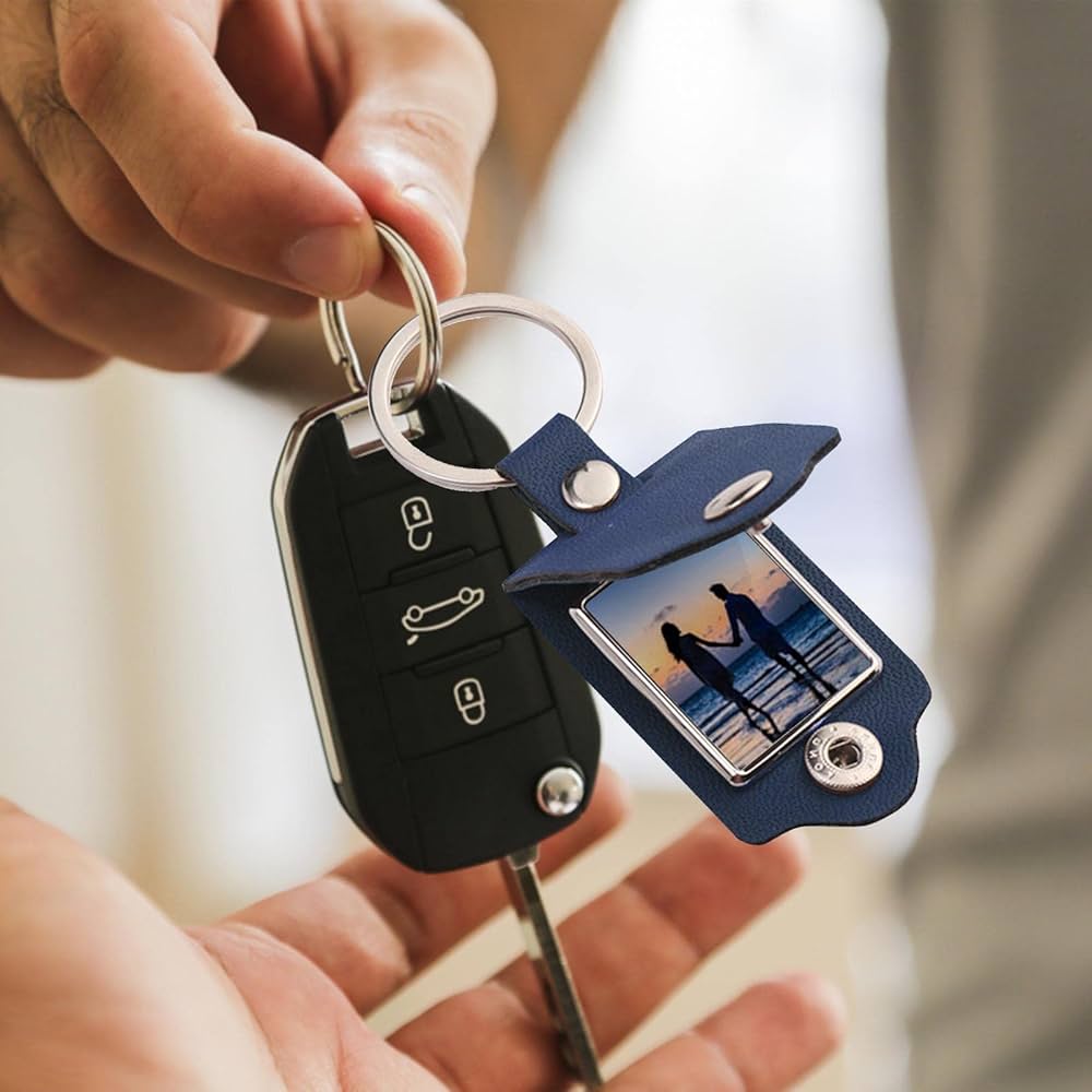 【 COACH 】 ペア　フォトキーホルダー　写真入れ　黒　ピンク 美品】COACH コーチ キーホルダー チャーム フォトケース 写真