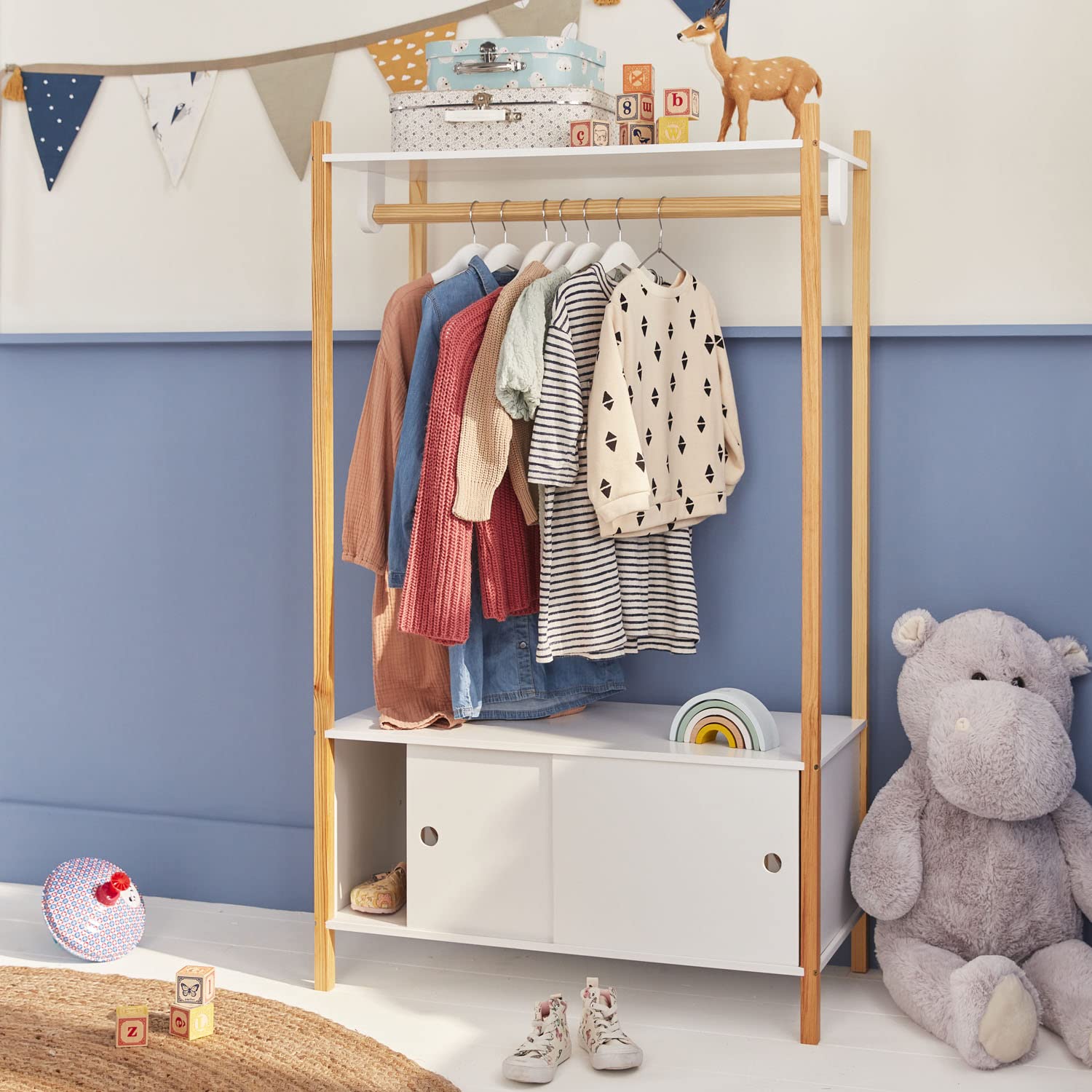 Alice's Home - Penderie pour Enfants - Tobias - Deux Portes coulissantes et Portant Bois Massif en pin Naturel Blanc. 80X40X136.5CM