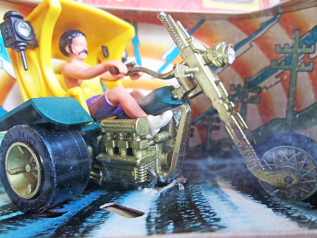 ミニカー BRITAINS MOTORCYCLE Chopper Trike ミニカー BRITAINS MOTORCYCLE Chopper Trike Britains 9674