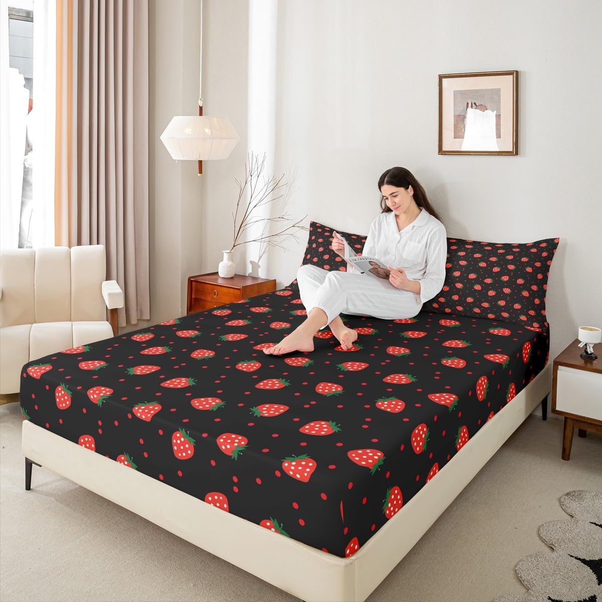 Erosebridal Strawberry Bed Sheets for Girls Queen, Kids Cute Red Fruit Bedding Set, Kawaii Sheet Set, Girly Sweet Fitted Sheet + Black Flat Sheet + 2 Pillow Cases, Cute Room Decor