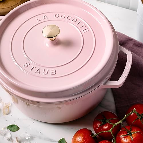 Vista 262 de STAUB Horno holandés de hierro fundido 4-qt Round Cocotte, fabricado en Francia, sirve 3-4, blanco