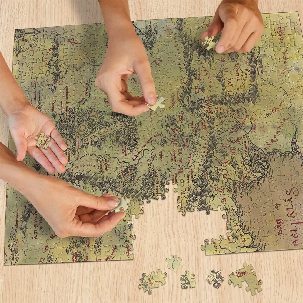 The Lord Of The Rings Gollum 500 Piece Jigsaw Puzzle For Adults - 16x21.5 Inch Licensed Puzzle