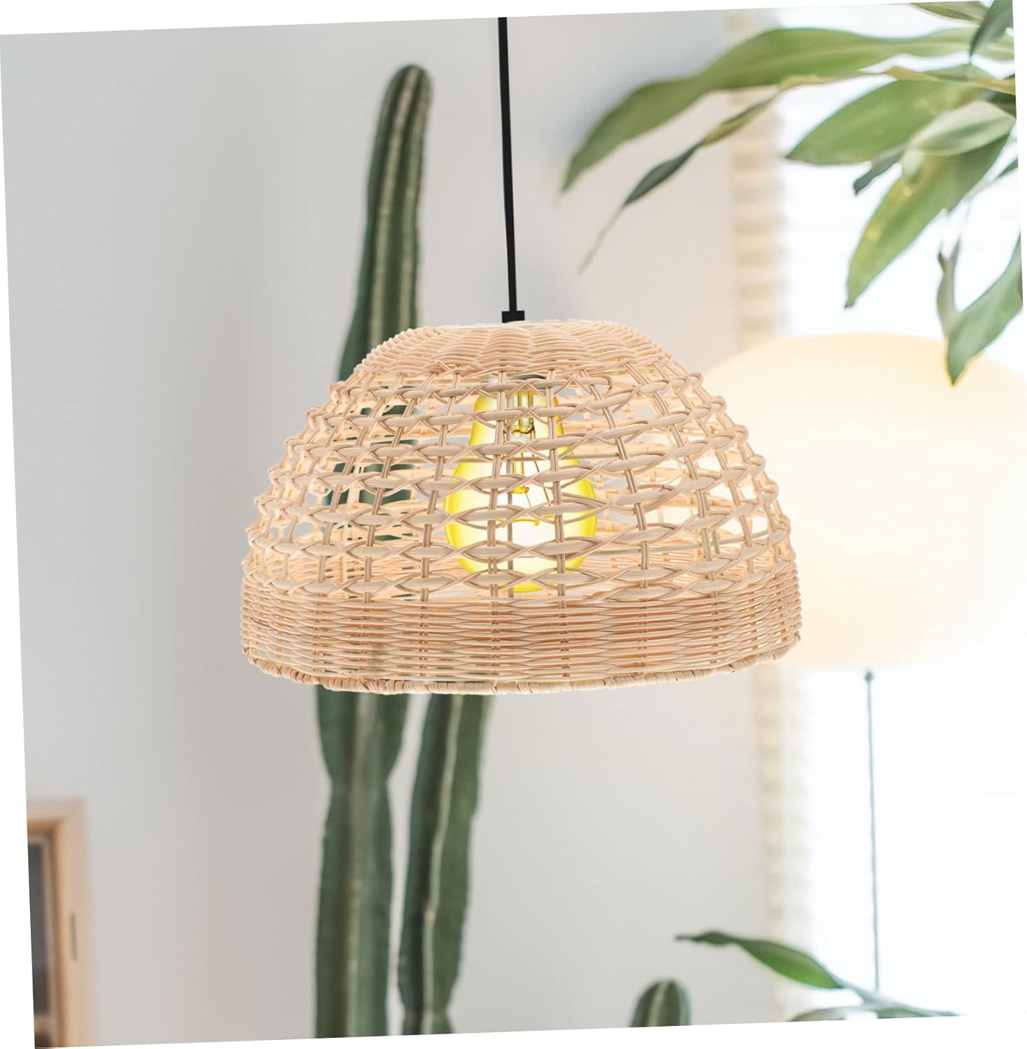 Modern Rattan Lamp Shade Cover Vintage Ceiling Light Fixture for Rustic Decor Handmade Chandelier Shade Stylish Protection for Your Lights