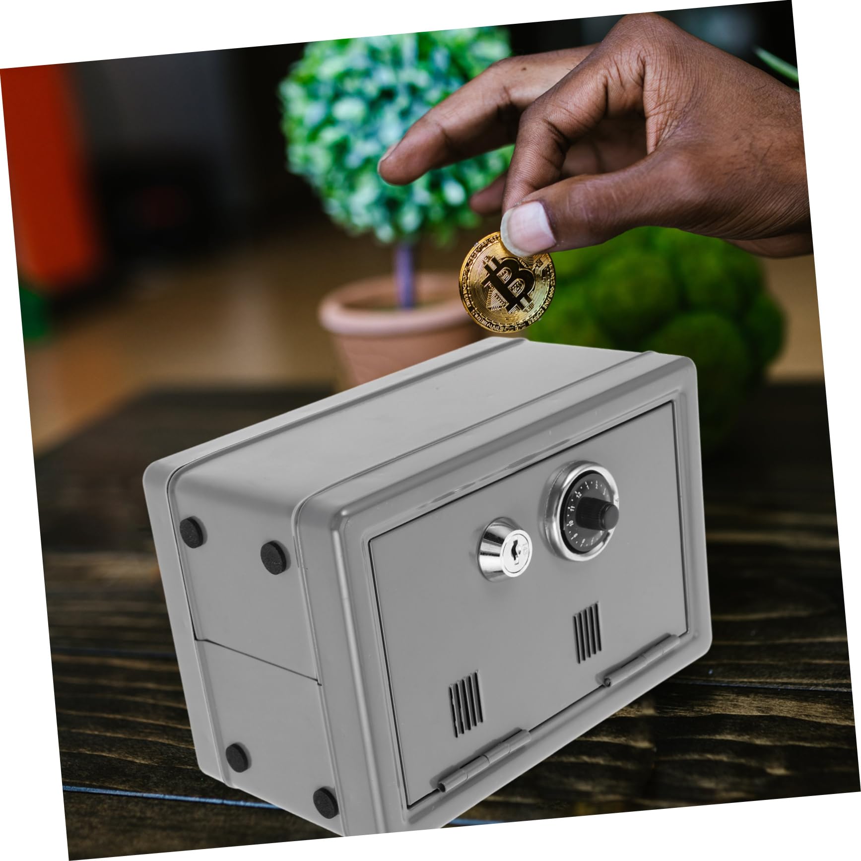Tofficu Mini Cassaforte Serratura a Combinazione e Chiave in Ferro Scatola di Sicurezza Compatta Portaoggetti e Salvadanaio Sicuro Argento per Casa e Viaggio