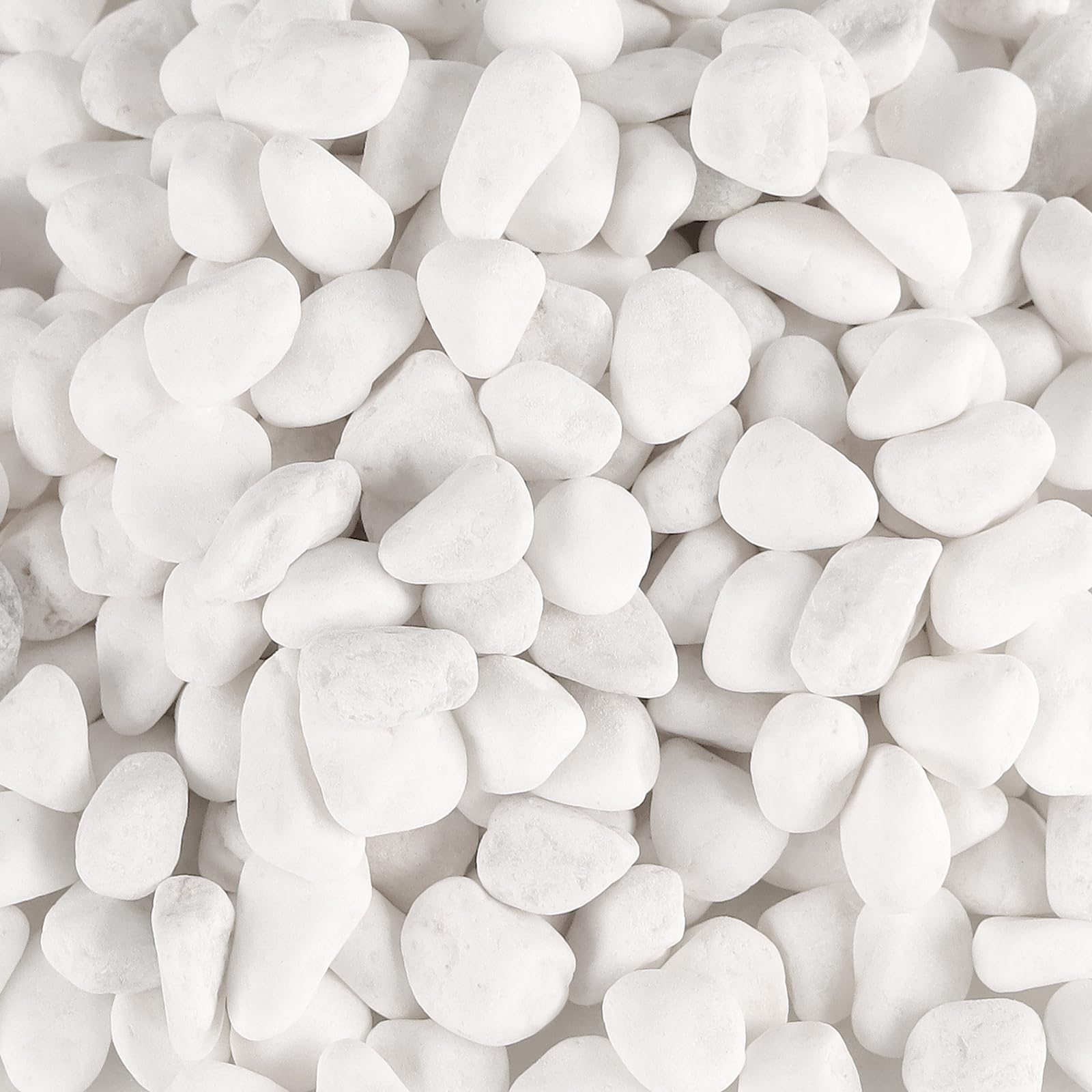 KEILEOHO White Decorative Garden Rocks, 1-2cm Stone Pebbles, 11lb/5kg Bulk Pack for Art Craft Projects