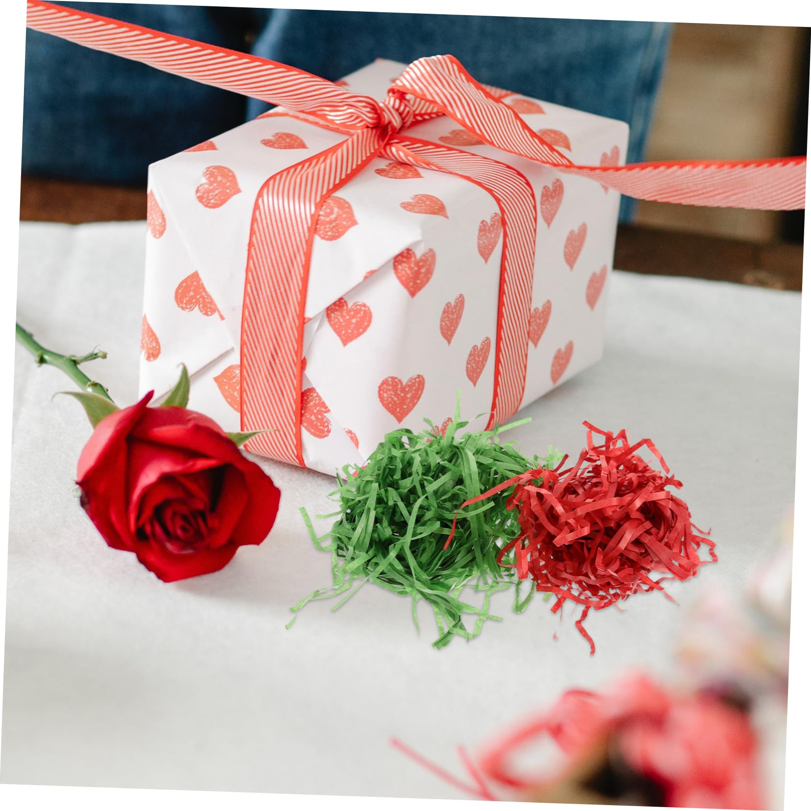 Tofficu 10confezioni Carta Strappata Colorata Per Decorazioni Natalizie Riempitivo Per Regali e Scatole Crinkle Paper Per Feste e Occasioni Speciali
