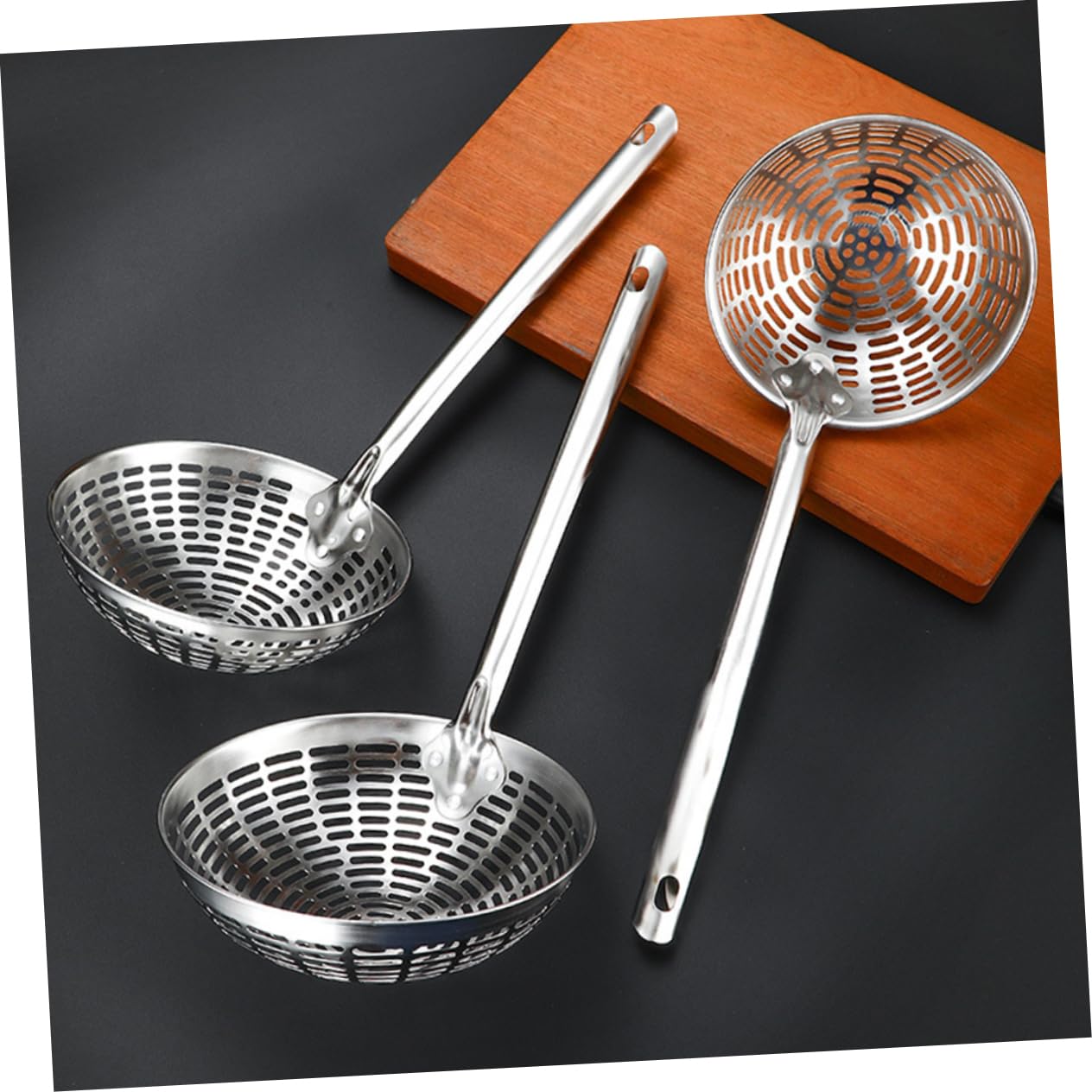 CONGARTENO Skimmer Ladle Stainless Steel Cooking Oil Strainer with Portable Handle for Noodles Pasta Vegetables Kitchen Utensil for Home Restaurant Use