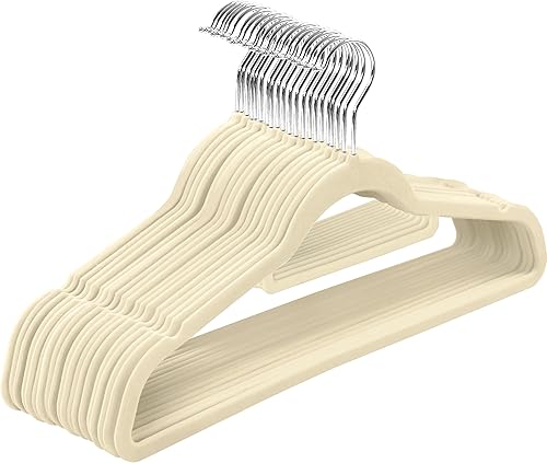 Miniatura 9 de Utopia Home Perchas de terciopelo de alta calidad, paquete de 20 unidades, perchas antideslizantes con barra de amarre, perchas color marfil,