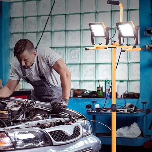 Miniatura 8 de Tangkula Luz de trabajo LED de doble cabezal de 10000 lúmenes, con soporte de trípode telescópico de hierro, iluminación portátil impermeable para