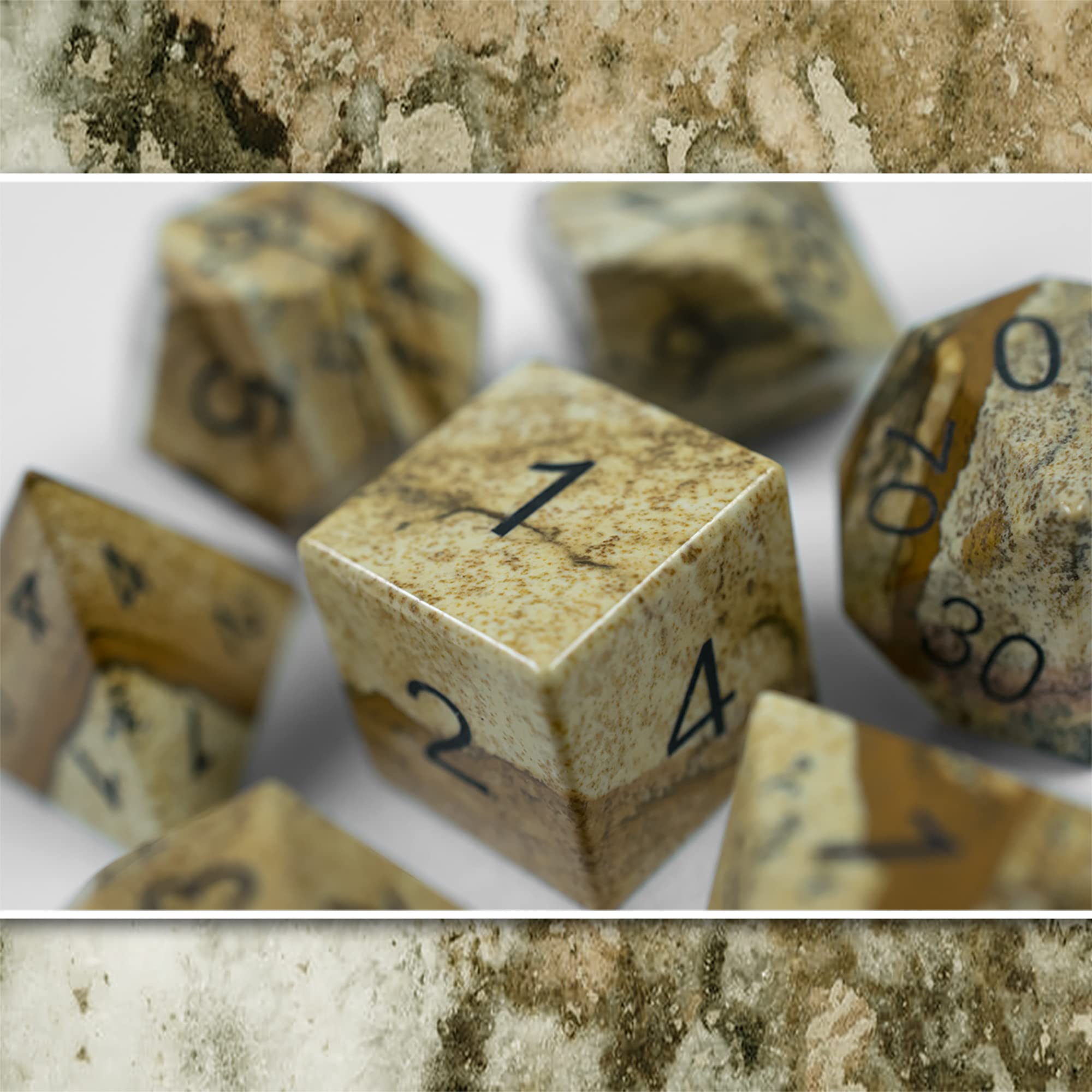7 polyedrische Stein-Würfel - polierter Naturstein - für Tabletop und Rollenspiele inkl. Aufbewahrungsbox