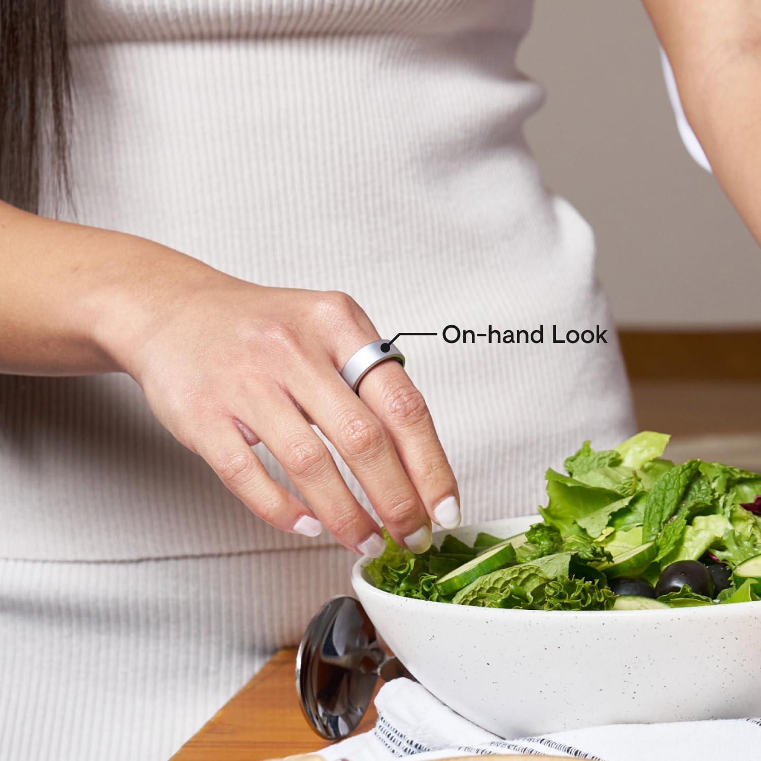 QALO QRNT - Anillo inteligente de seguimiento de salud para hombres y mujeres, color plateado mate, talla 11, anillo de seguimiento ultraligero y resistente al agua para fitness y sueño, tecnología