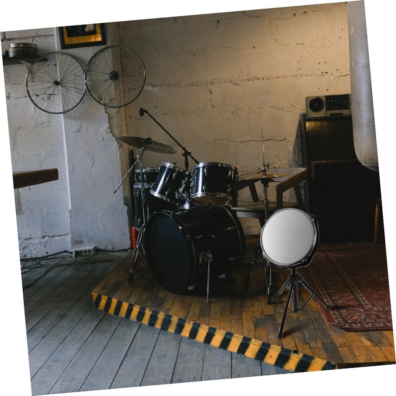 Hemoton 1pc Dumb Drum Pad for Beginners Mute Practice Pad Lightweight Portable Easy to Use for Percussion Training White