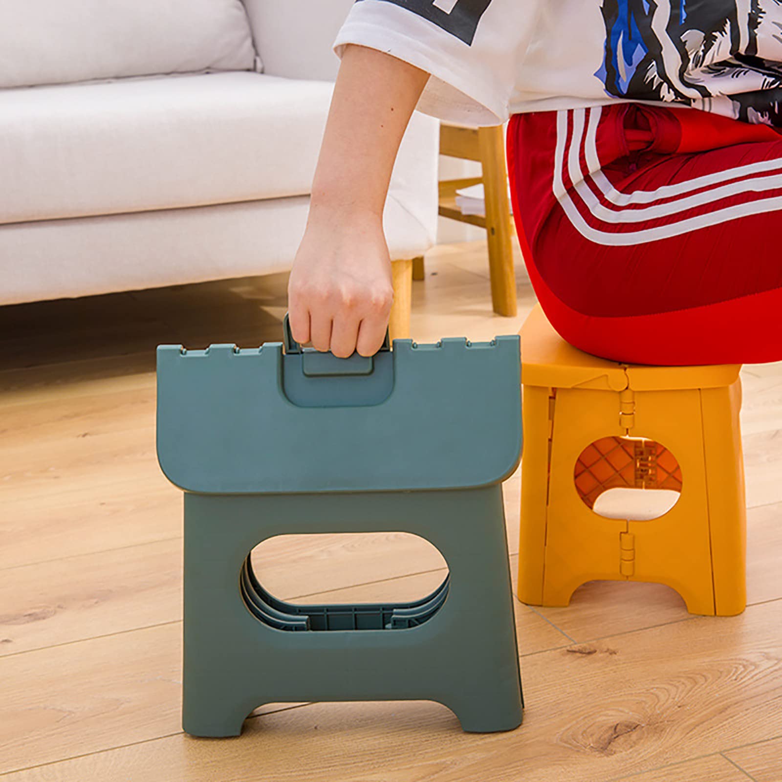 Plastic klapstoel pure kleur eenvoudige kleuterschool basisschool vouwkruk volwassen trein vouwen kleine bank outdoor draagbare vissen plastic kruk, vintage rode volwassen stijl