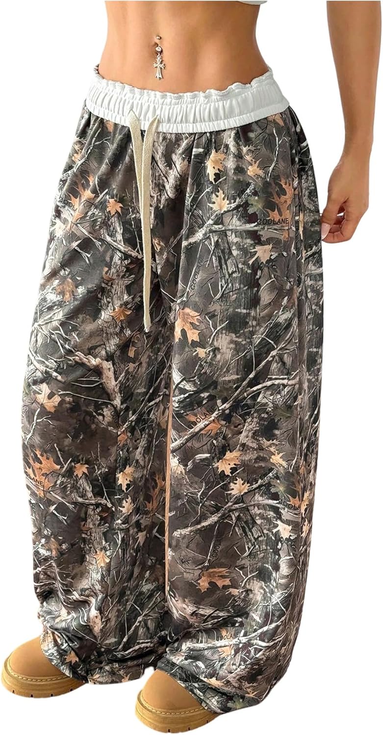 SOLY HUX Women's Camo Pants Drawstring Elastic Waist Vintage Maple Leaf Print Baggy Wide Leg Pants Streetwear