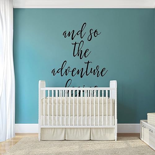 Miniatura 3 de Calcomanías de pared con cita de arte y así que la aventura comienza en la pared, calcomanías de vinilo para sala de estar, dormitorio, hogar