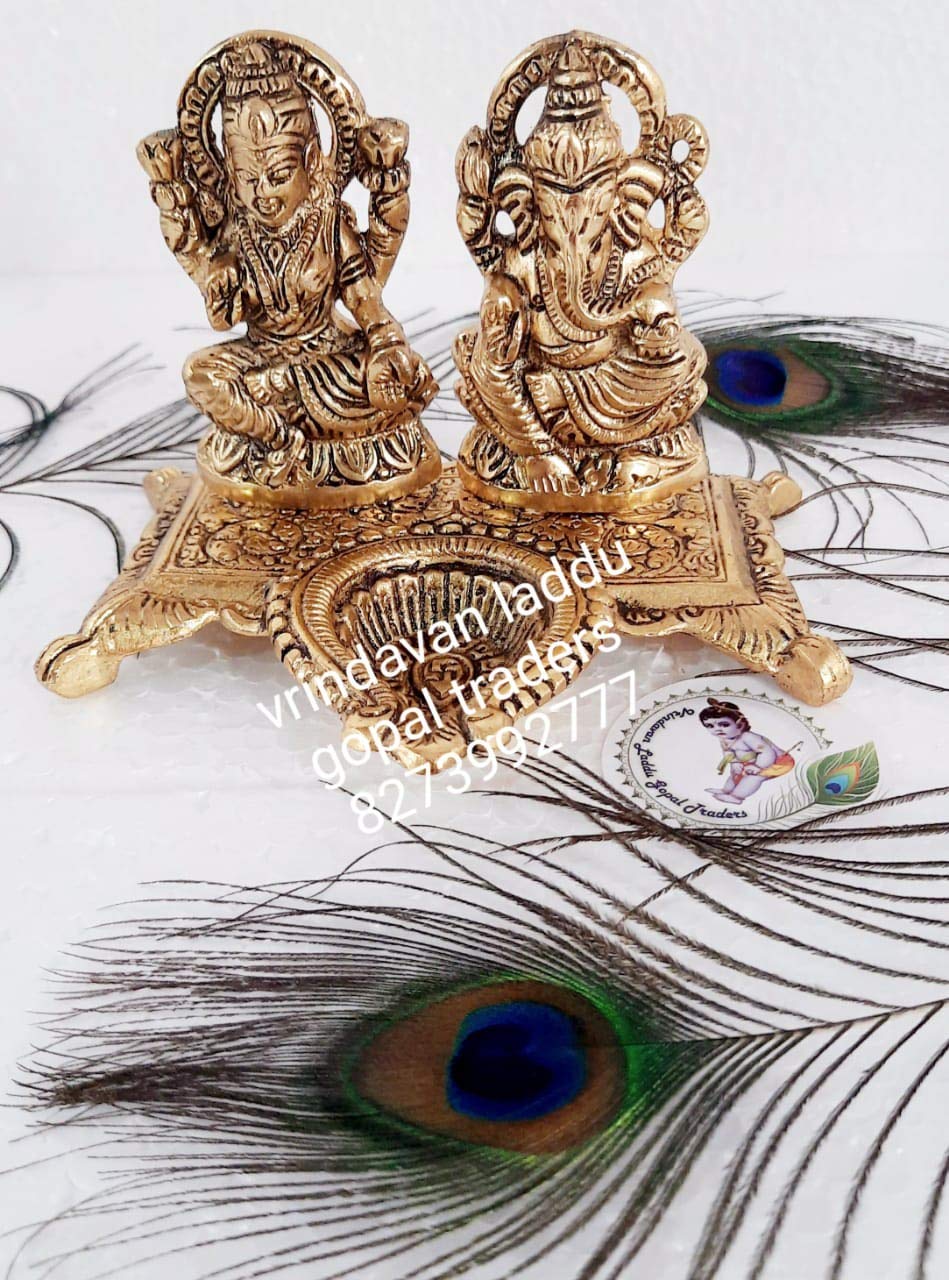 Vrindavan Laddu Gopal Traders Presents Laxmi Ganesh Idol Showpiece Oil Lamp Diya Deepak - Metal Lakshmi Ganesh Statue - Diwali Home Decoration Items - Lakshmi Ganesh for Diwali puja