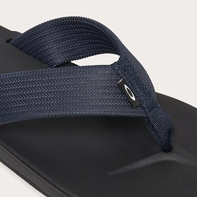 Oakley Men's Ventura Flip Flop Sandal