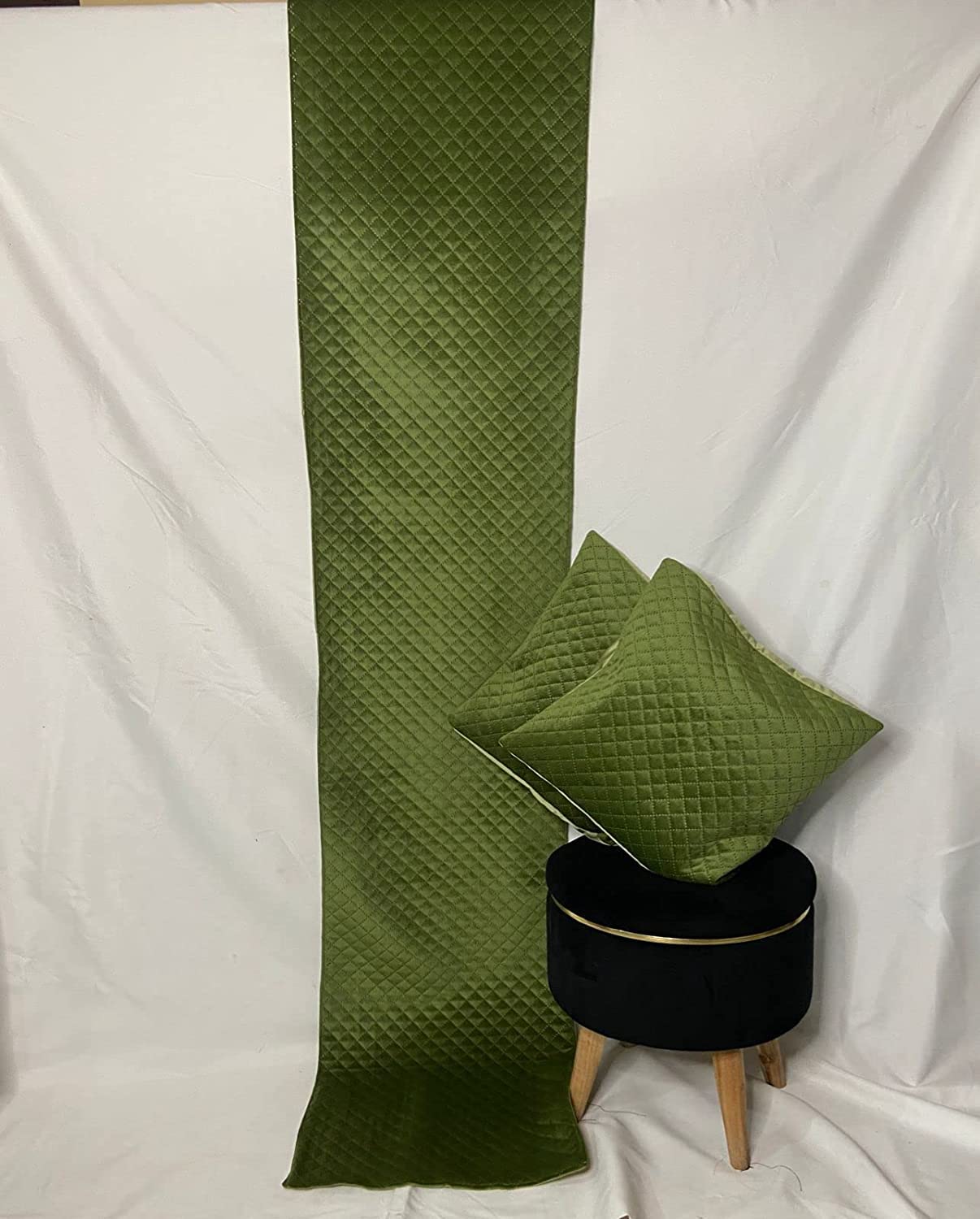 Shri Anand Creations Velvet Bed Runners with Two Cushions | Bed Runner for Bedroom | Modern Bed Decorative Scarf for Bedroom |King Size (Green)-picture-18