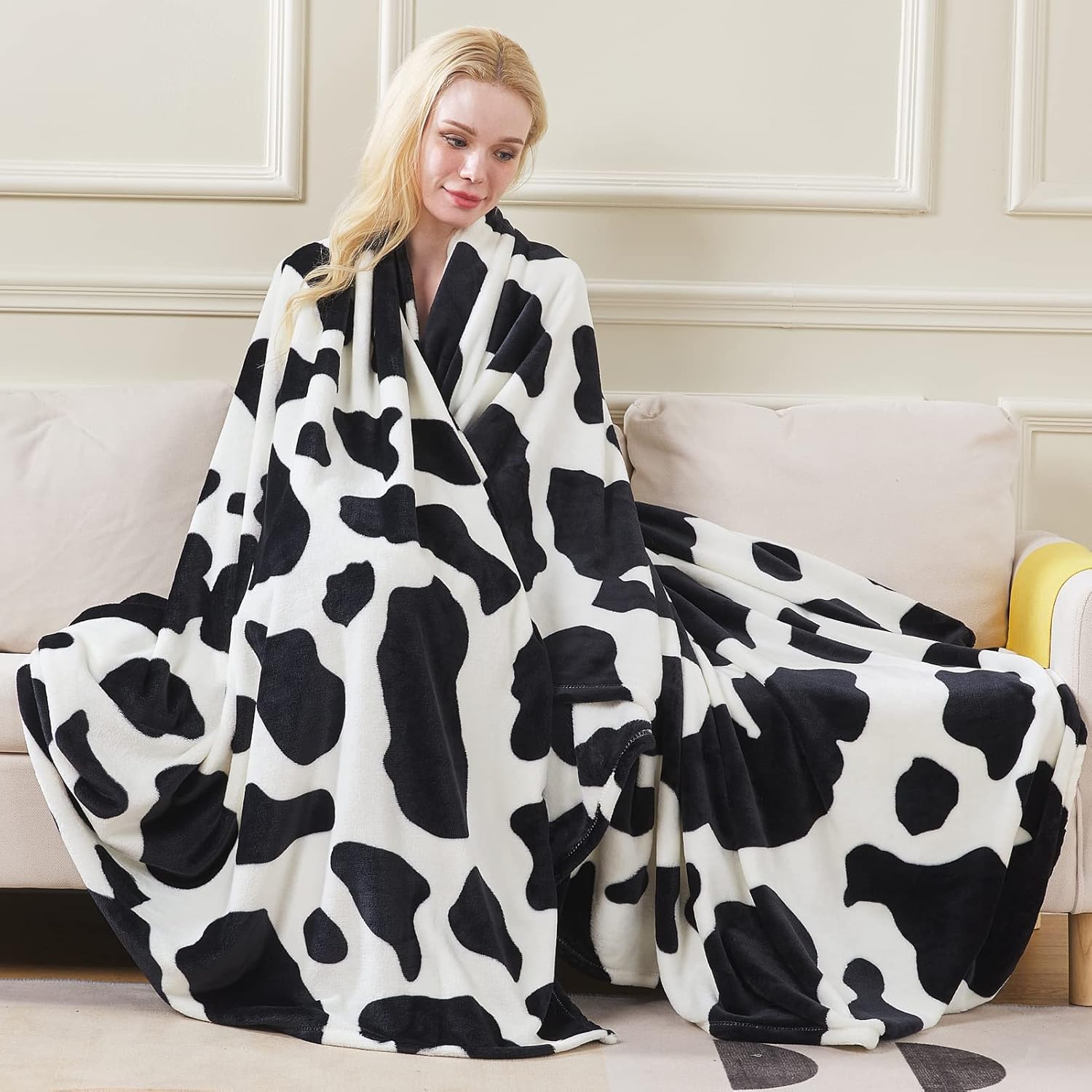 HOZY Flannel Fleece Cow Print Blanket Twin Size, Premium Lightweight Anti-Static Super Soft Cozy Plush Cow Blankets - Image 2
