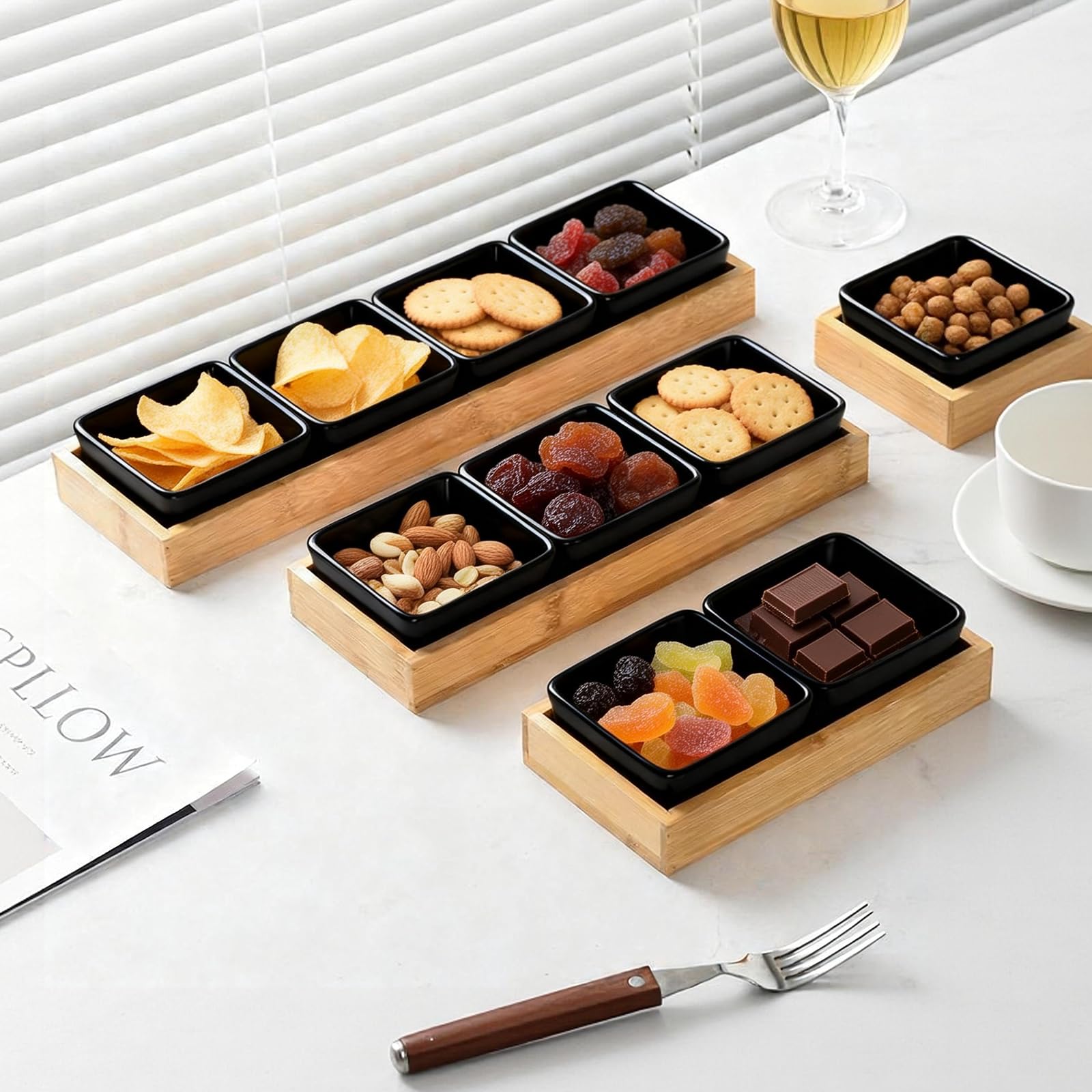 6 Piezas Cuencos Aperitivos 9.2 x 9.2 x 3.9 cm Cuadrados Cuencos para Salsa Apilables Plato para Salsas Especias Frutas Sushi Guarniciones (Negro)