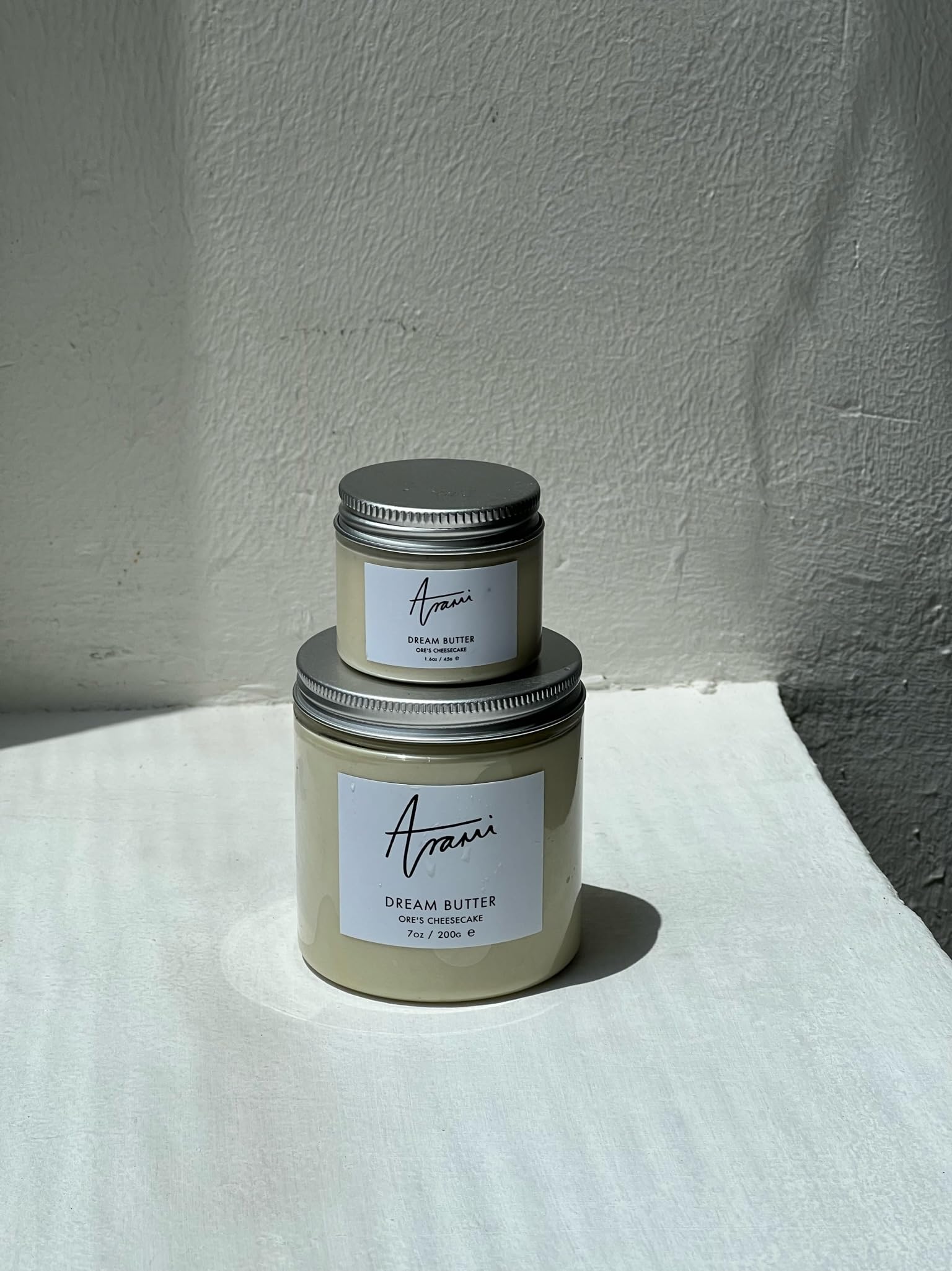 Arami Ore's Cheesecake Dream Butter – Beurre fouetté pour le corps et les cheveux aux huiles de karité, d'amande et de baobab – Hydratation profonde et parfum inspiré du dessert – Pour peaux sèches à