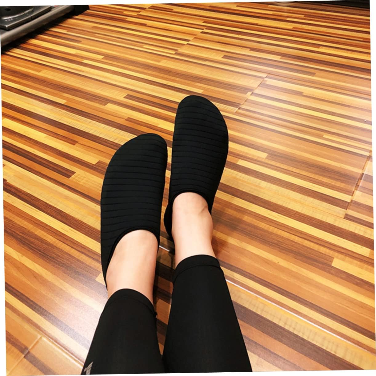 Non-slip Socks Padded Socks for Men Features Socks for Women Sports Socks for Women Thickened Sports
