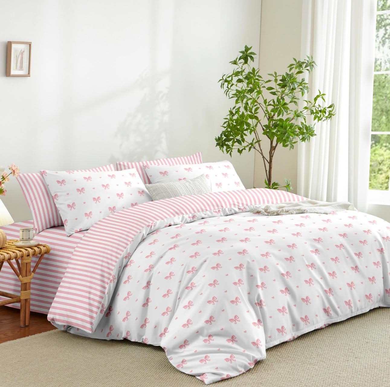 Sedefen Bow Comforter Set Queen Size Pink Striped Comforter Kids Girls Stripes Princess Style Heart Coquette Soft Lightweight Bedding Set 3 Pieces (1 Comforter, 2 Pillowcases)