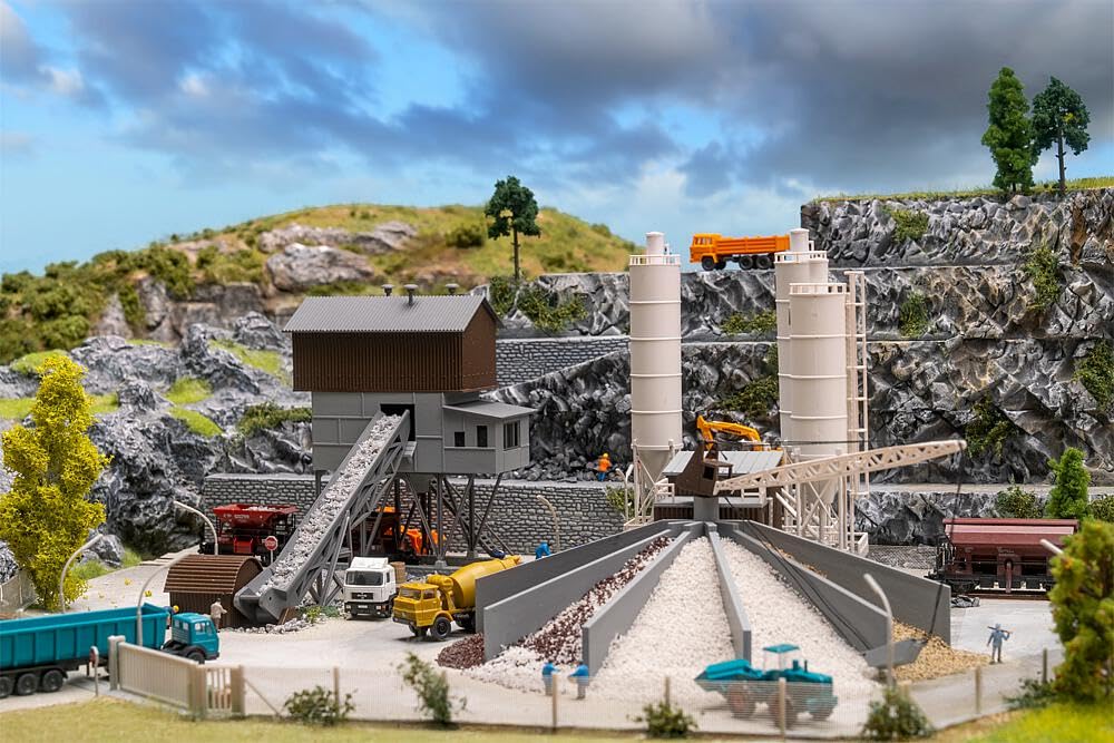 FALLER 222228 - Betonmischwerk mit Kies-Verladesilo - Spurweite N