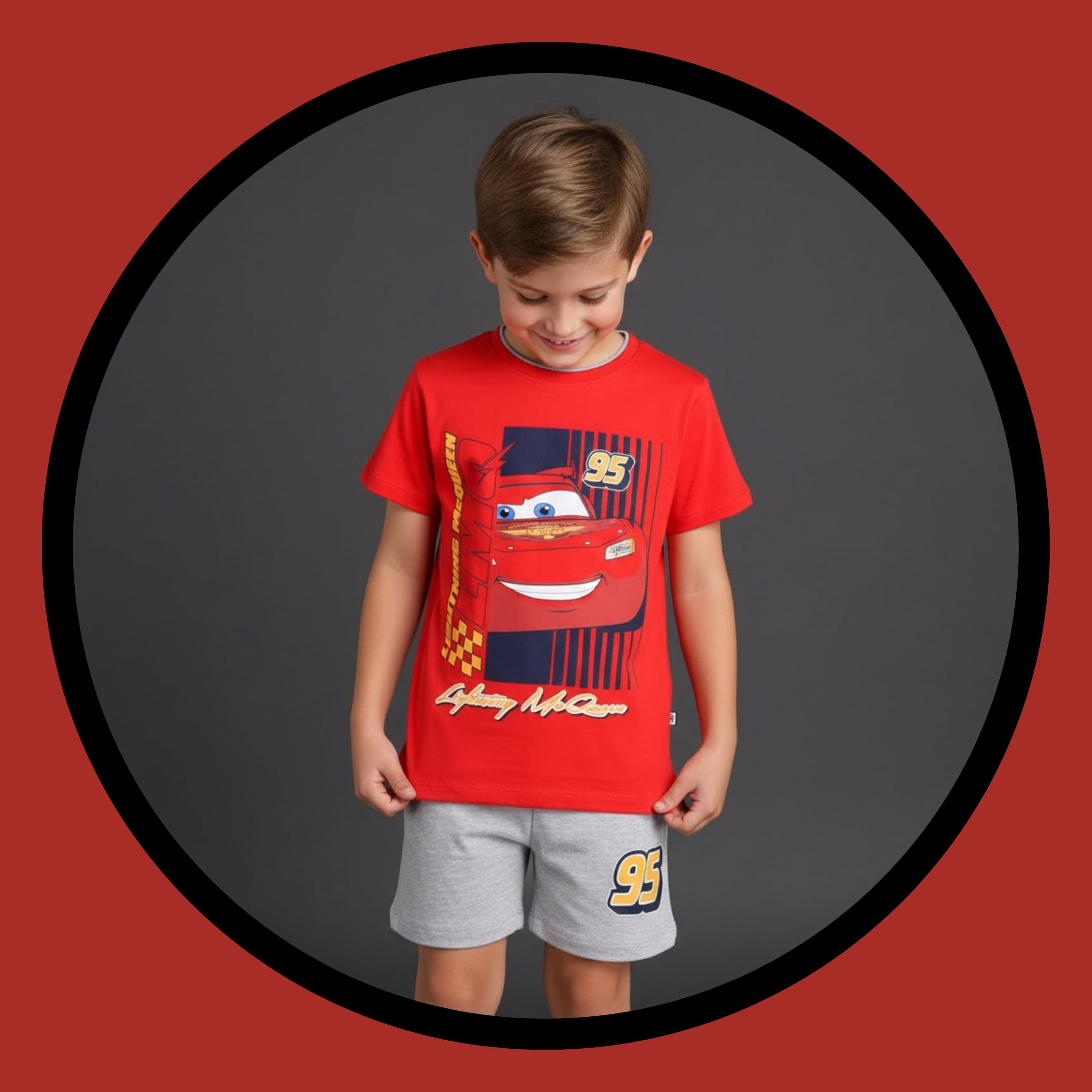 Disney Pixar Cars Ensemble pour Garçon, Pyjama 2 Pièces T-Shirt et Short Motif Lightning McQueen, Tailles 3 a 6 Ans