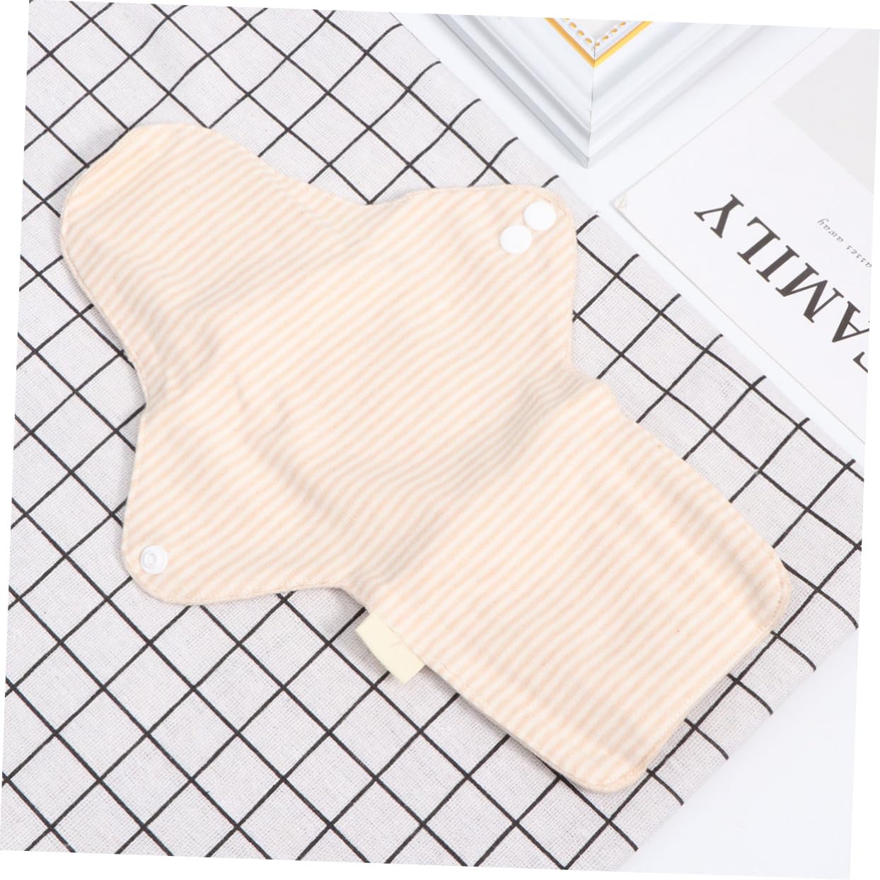 2pcs Reusable Menstrual Pads Portable Washable Sanitary Towels with Absorbent Organic Cotton Panty Liners for Womens Period and Postpartum Care
