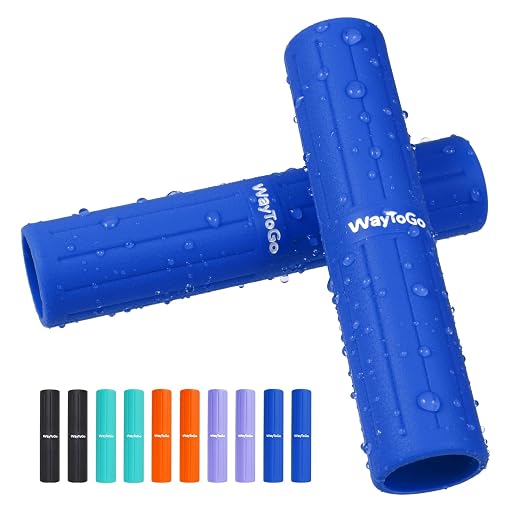 WayToGo Kayak Paddle Grips, Non-Slip Paddle Grips for Kayaking, Soft Silicone Wraps Blister Prevention Kayak Paddle Board Accessories for Take-Apart Paddles, 2 Pack
